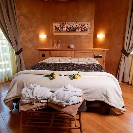 Romantic Charming Hotel Rancolin Моена Екстер'єр фото