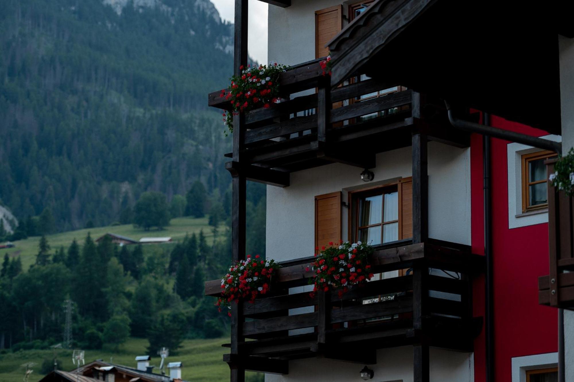 Romantic Charming Hotel Rancolin Моена Екстер'єр фото